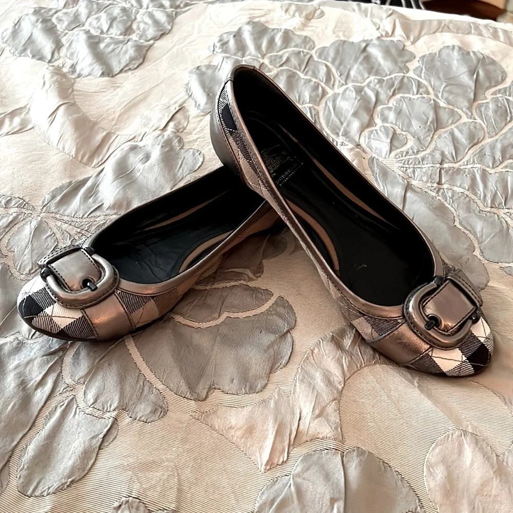 Burberry ballet flats size 38 - Picture 5 of 15